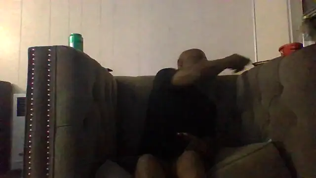 Daddy hook online show from April 10, 2026, 4:52 am