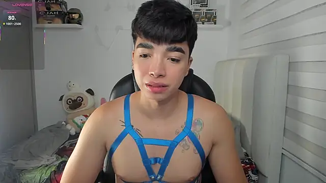 santy7v7 online show from April 18, 2026, 1:46 pm