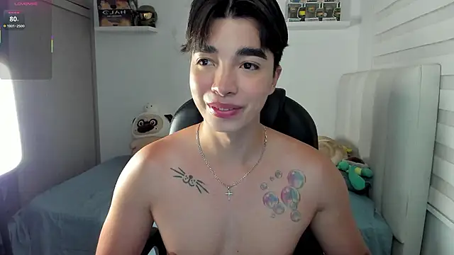 Snapshot of santy7v7 chatting on January 16, 2026, 1:37 pm santy7v7 online show from January 16, 2026, 1:37 pm