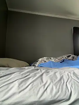 Snapshot of DAJ4002 chatting on April 5, 2026, 5:30 pm DAJ4002 online show from April 5, 2026, 5:30 pm