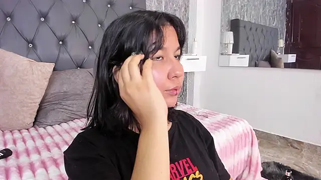 Lia sarahi online show from February 22, 2026, 12:29 pm