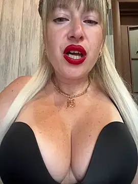 Kittenforyou online show from July 11, 2026, 12:38 pm