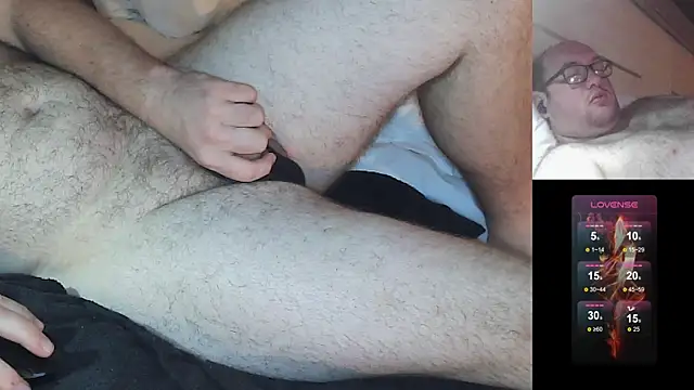 Snapshot of peterpage97 chatting on September 17, 2025, 6:37 am peterpage97 online show from September 17, 2025, 6:37 am