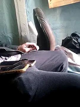 Wero4200 online show from December 19, 2025, 9:06 pm