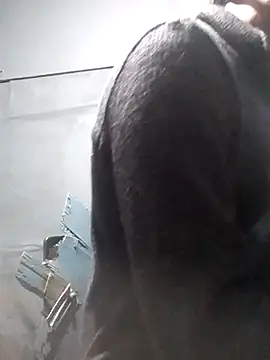 Wero4200 online show from November 28, 2025, 12:44 am