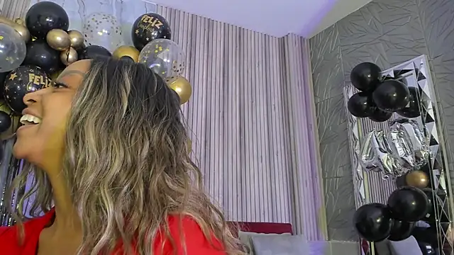 BriannaChelsea online show from October 17, 2025, 12:07 pm