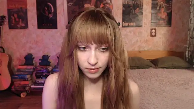 Friendly Ellie online show from April 4, 2026, 12:23 pm