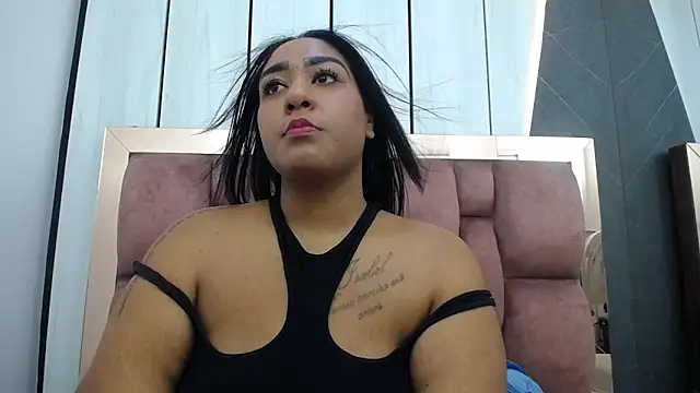 arianna pearl online show from May 12, 2026, 1:06 pm
