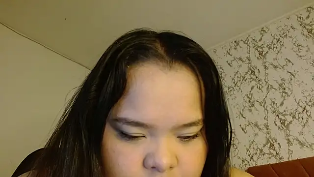 sexychubby    online show from September 28, 2025, 3:30 pm