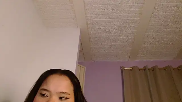 sexychubby    online show from February 9, 2026, 9:46 pm