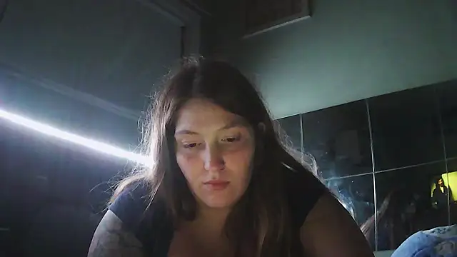 Angelk43 online show from July 24, 2026, 3:46 am