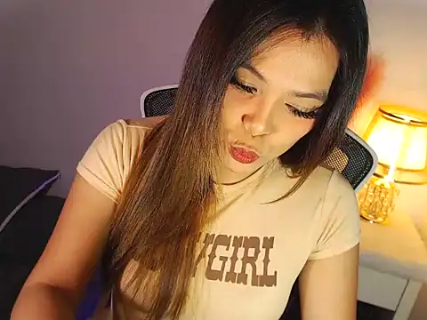 MajesticKitana online show from March 5, 2026, 4:09 am