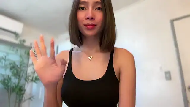 Snapshot of GenesisCastillano chatting on April 26, 2026, 6:22 am GenesisCastillano online show from April 26, 2026, 6:22 am