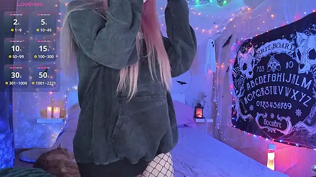 Misty Shadow online show from November 2, 2025, 10:59 pm