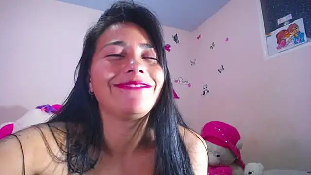 hanna girl21 online show from April 15, 2026, 1:59 pm