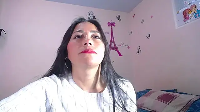 hanna girl21 online show from March 18, 2026, 6:53 pm