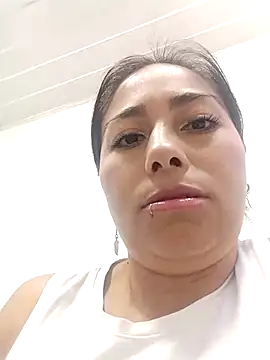 hanna girl21 online show from February 13, 2026, 7:36 pm