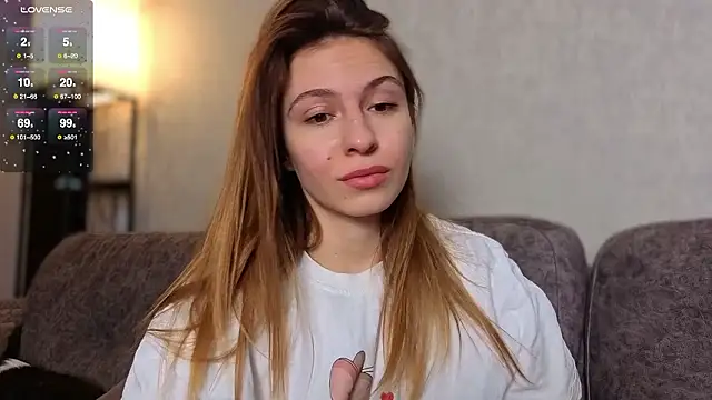 Snapshot of LovelyKatea chatting on February 22, 2026, 1:13 pm LovelyKatea online show from February 22, 2026, 1:13 pm