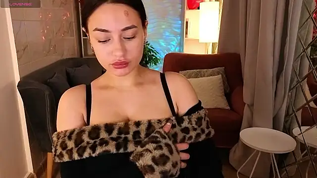 MilanaSugar online show from February 22, 2026, 7:11 am