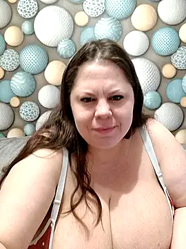 Snapshot of Ginabig chatting on March 11, 2026, 3:22 am Ginabig online show from March 11, 2026, 3:22 am