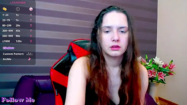 iris nikhols online show from May 17, 2026, 9:59 pm