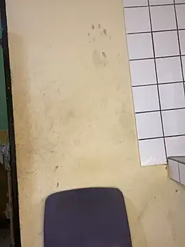 Snapshot of vannycov chatting on September 21, 2025, 10:09 am vannycov online show from September 21, 2025, 10:09 am