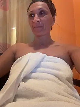 Luna-77 online show from February 14, 2026, 7:47 pm