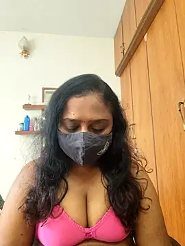 sexynayan23 online show from July 24, 2026, 5:03 am