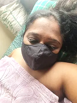 sexynayan23 online show from July 21, 2026, 4:36 am