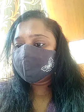 sexynayan23 online show from December 18, 2025, 5:01 am