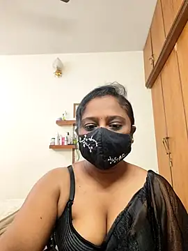 sexynayan23 online show from July 3, 2026, 4:52 am