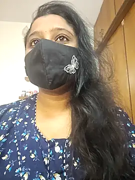 sexynayan23 online show from November 27, 2025, 5:08 am