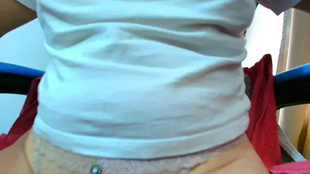 klylls squirt  online show from February 10, 2026, 7:24 pm