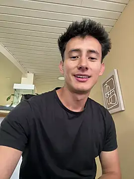  Alexxx online show from July 27, 2026, 9:33 pm