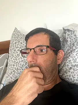 steph19x5 online show from November 12, 2025, 11:47 am