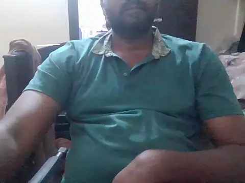 Snapshot of rajkumar147 chatting on August 3, 2026, 6:14 pm rajkumar147 online show from August 3, 2026, 6:14 pm