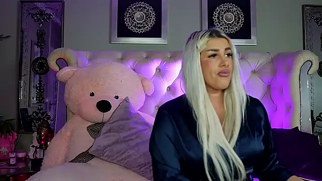 Squirt Tanya online show from February 12, 2026, 10:53 pm