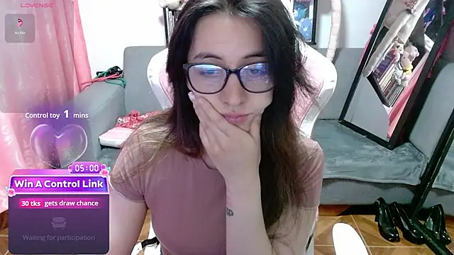 Maggie Fox3 online show from March 26, 2026, 3:27 am