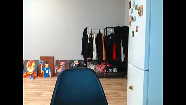 VikiKelt online show from February 9, 2026, 12:52 am