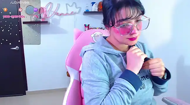 Vannessa  Shy online show from February 21, 2025, 11:10 pm