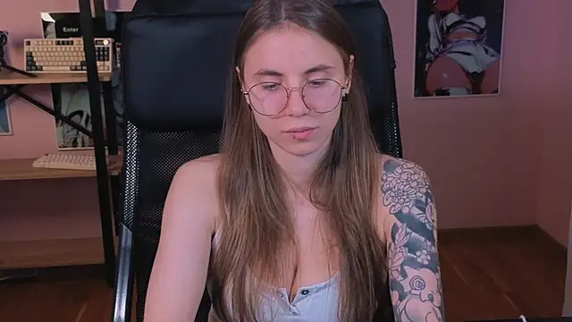  AnnaStark  online show from October 24, 2025, 8:08 pm