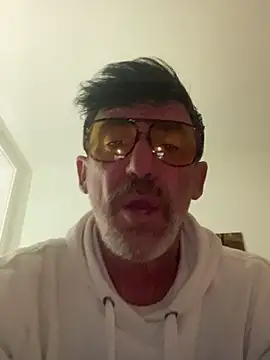 maxximere online show from March 14, 2026, 11:00 pm