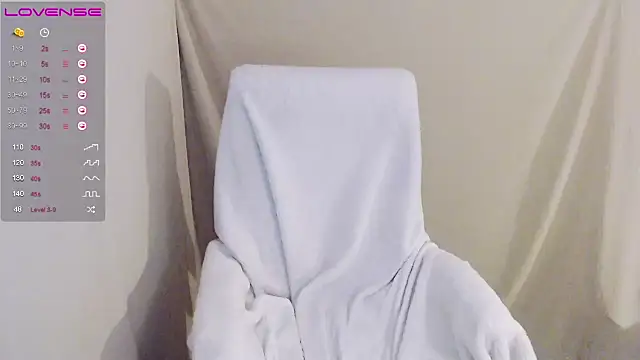 AkinLocal online show from November 12, 2025, 2:43 pm