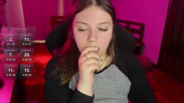 XNirvanaX online show from March 24, 2026, 4:34 am