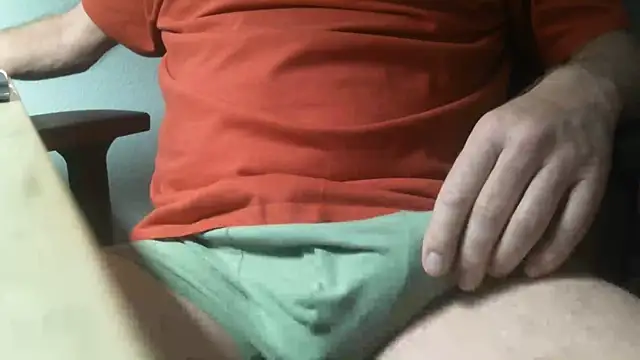 Snapshot of keule217 chatting on January 6, 2026, 4:38 am keule217 online show from January 6, 2026, 4:38 am