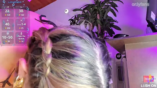  asscutebig  online show from January 6, 2025, 12:05 am