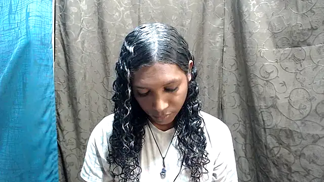 Snapshot of shairaStarr chatting on October 4, 2025, 3:19 am shairaStarr online show from October 4, 2025, 3:19 am