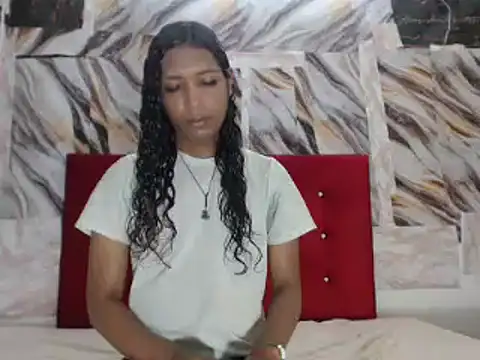 Snapshot of shairaStarr chatting on January 13, 2025, 12:35 pm shairaStarr online show from January 13, 2025, 12:35 pm