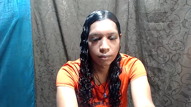 Snapshot of shairaStarr chatting on October 21, 2025, 1:10 pm shairaStarr online show from October 21, 2025, 1:10 pm