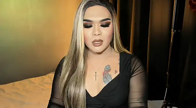 VictoriaEliz online show from March 15, 2025, 4:54 pm